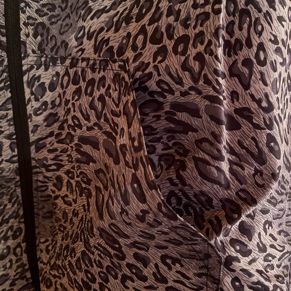 Reversible quilted vest - Picture 6 of 7